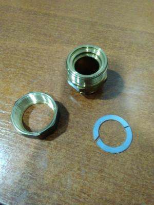 Уцененный товар (некомплект о-ring ): Комплект концевого фитинга Meibes FixLock из латуни для подключения трубы Inoflex DN 25 1