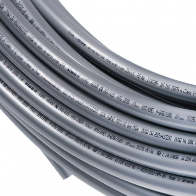 Труба универсальная РЕХАУ RAUTITAN flex 25х3.5 мм, бухта 50 м из сшитого полиэтилена